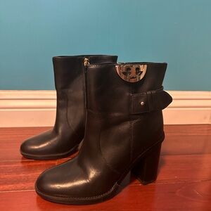 New Tory Burch Black Leather Heeled Boots